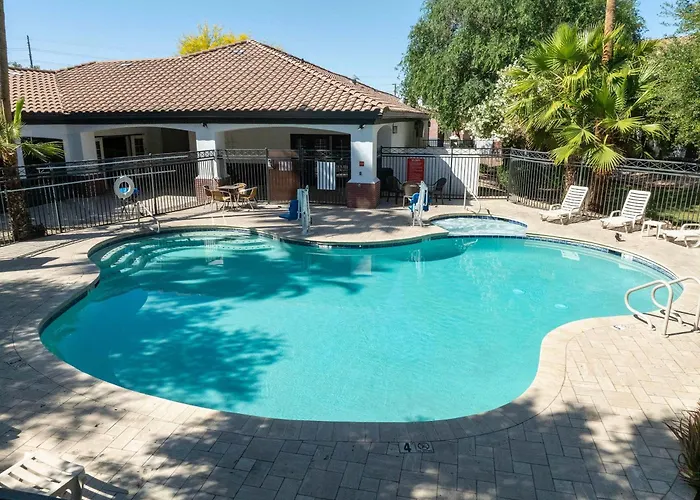 Apartment Metro Extended - Serene 2 Bed
