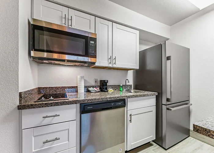 Metro Extended - Serene 2 Bed Chandler
