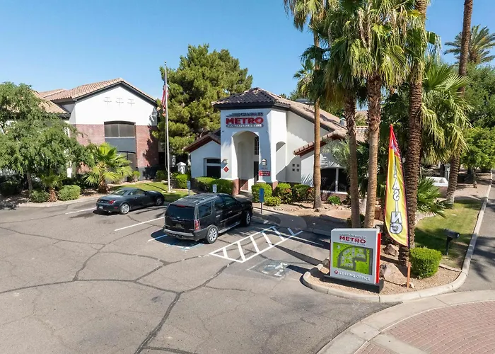 Metro Extended - Serene 2 Bed Chandler