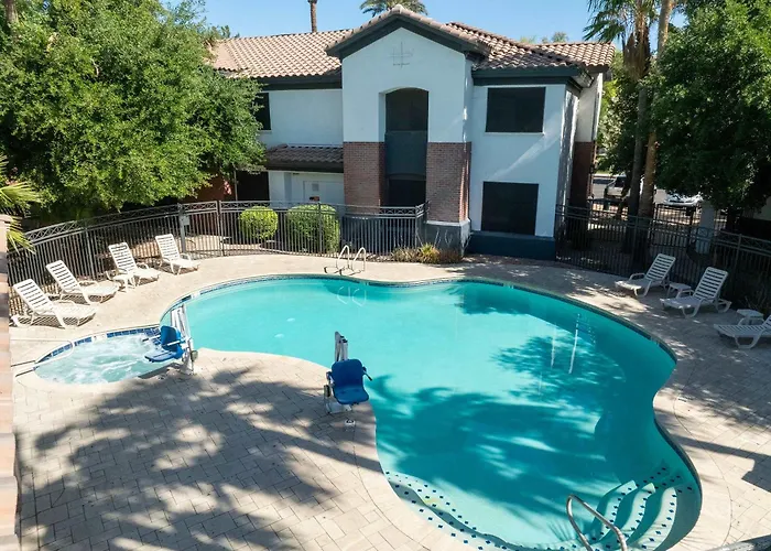 Metro Extended - Serene 2 Bed Apartment *